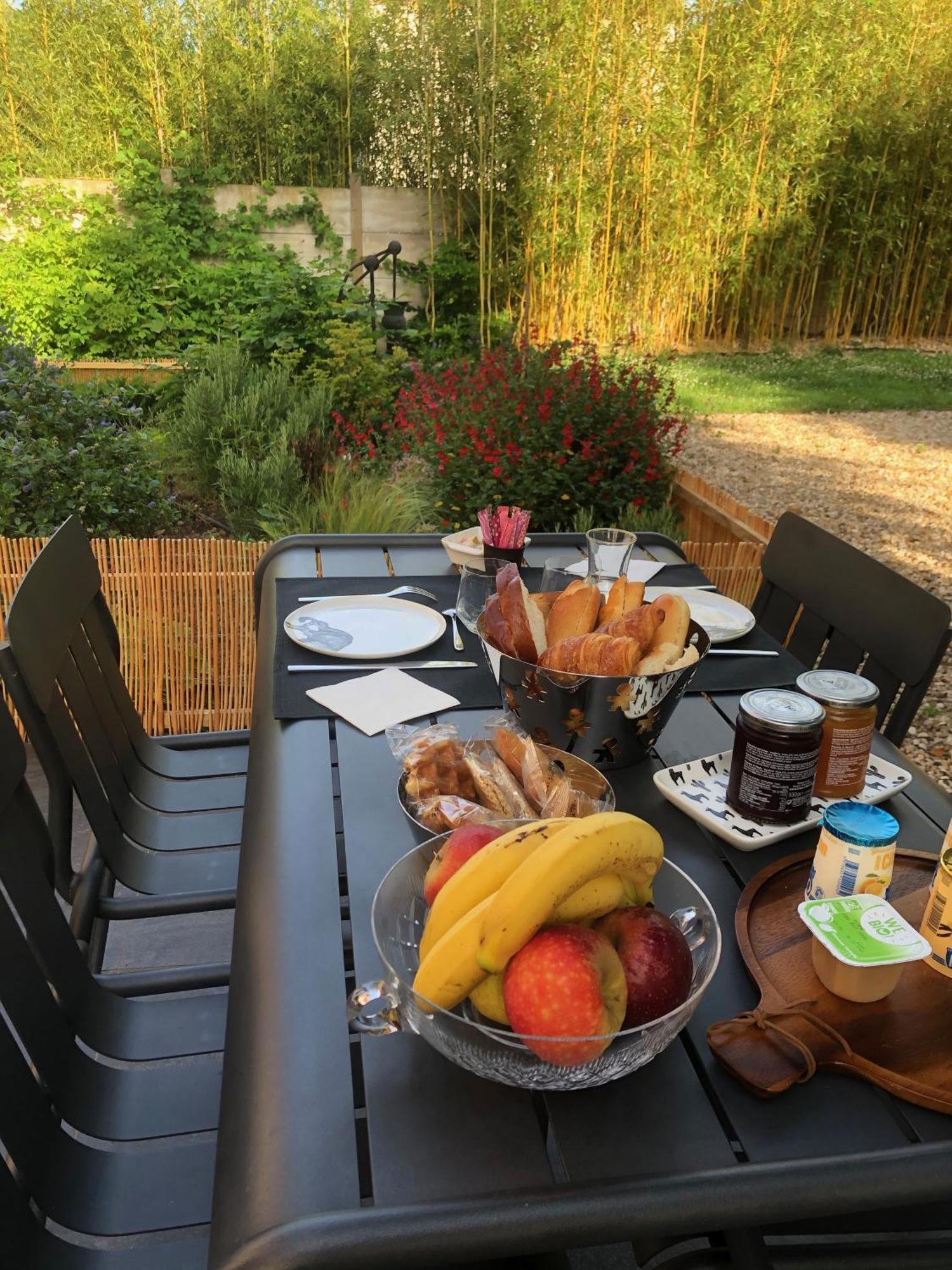 Le Clos De La Pomponnette Bagian luar foto